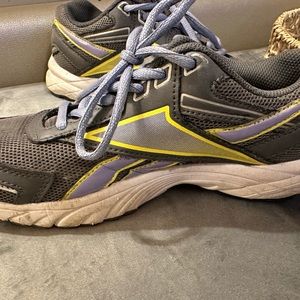 Reebok women’s shoes👟🔥🥰